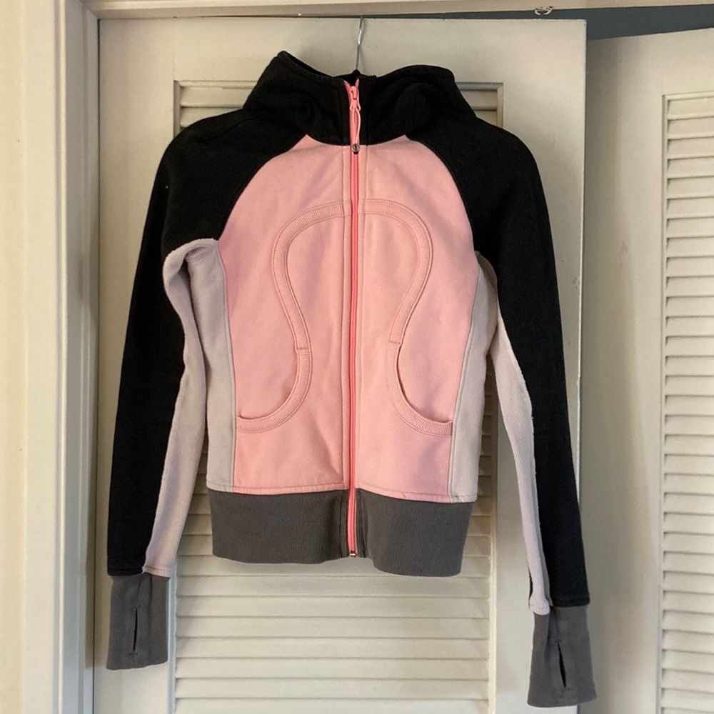 COPY - Lululemon jacket